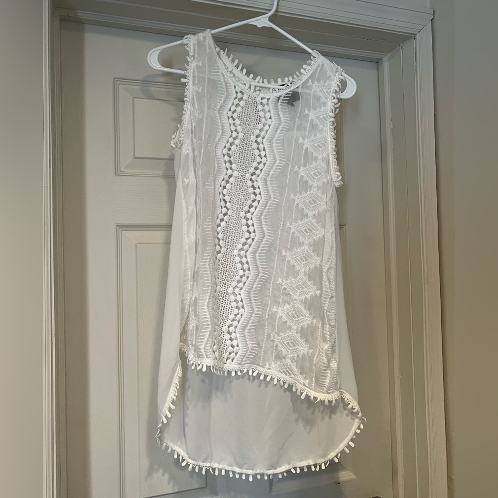 White flowy chiffon tunic tank top - Medium